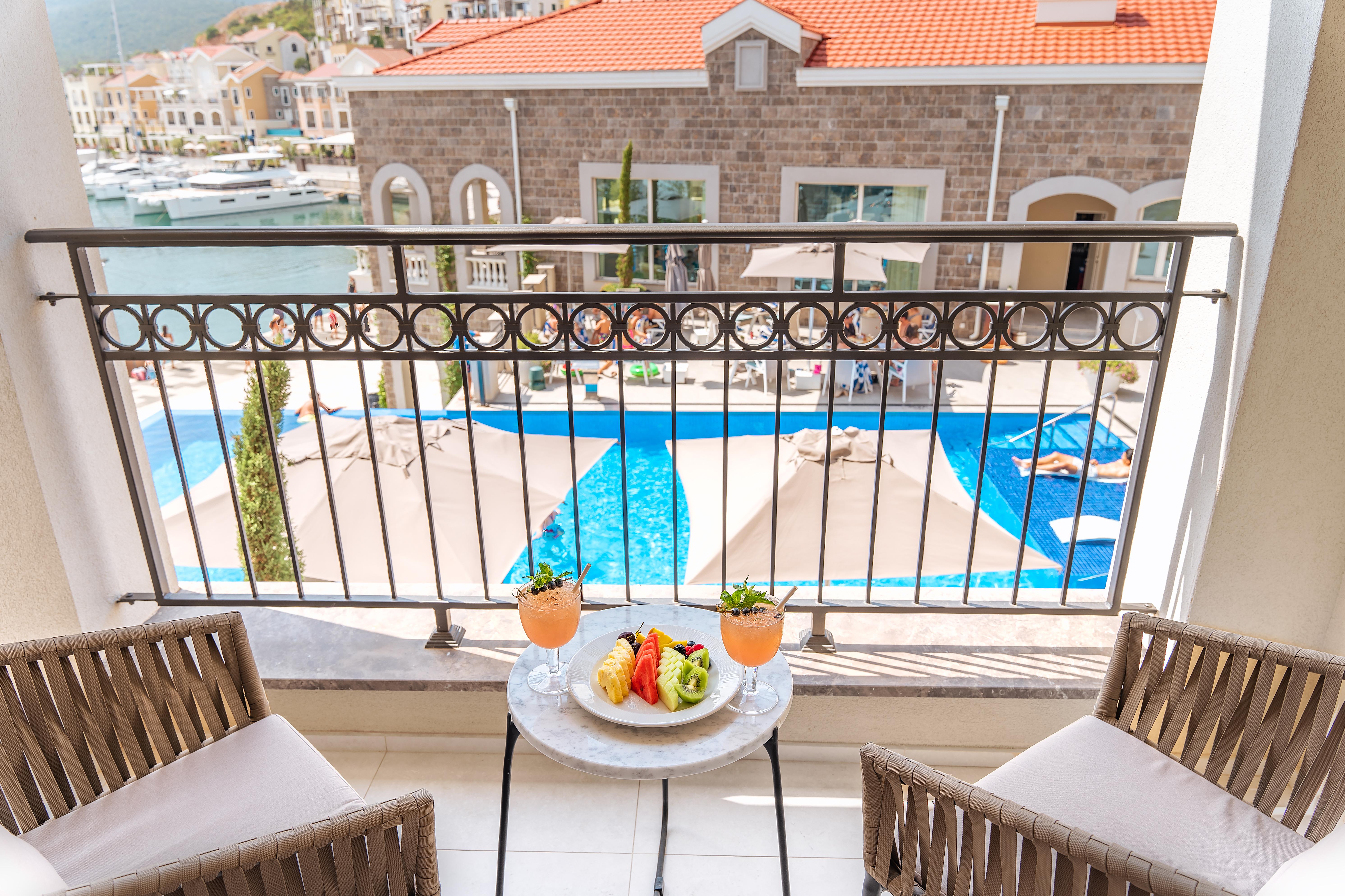 The Chedi Lustica Bay Hotel Tivat Bagian luar foto