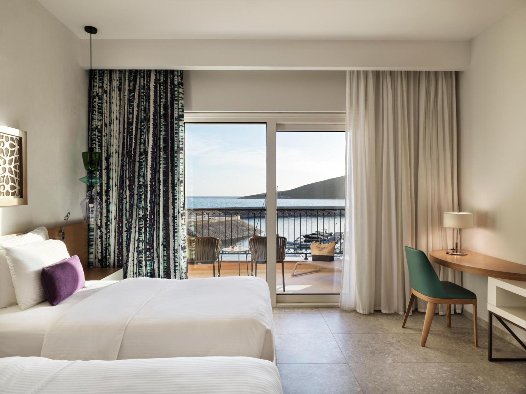 The Chedi Lustica Bay Hotel Tivat Bagian luar foto
