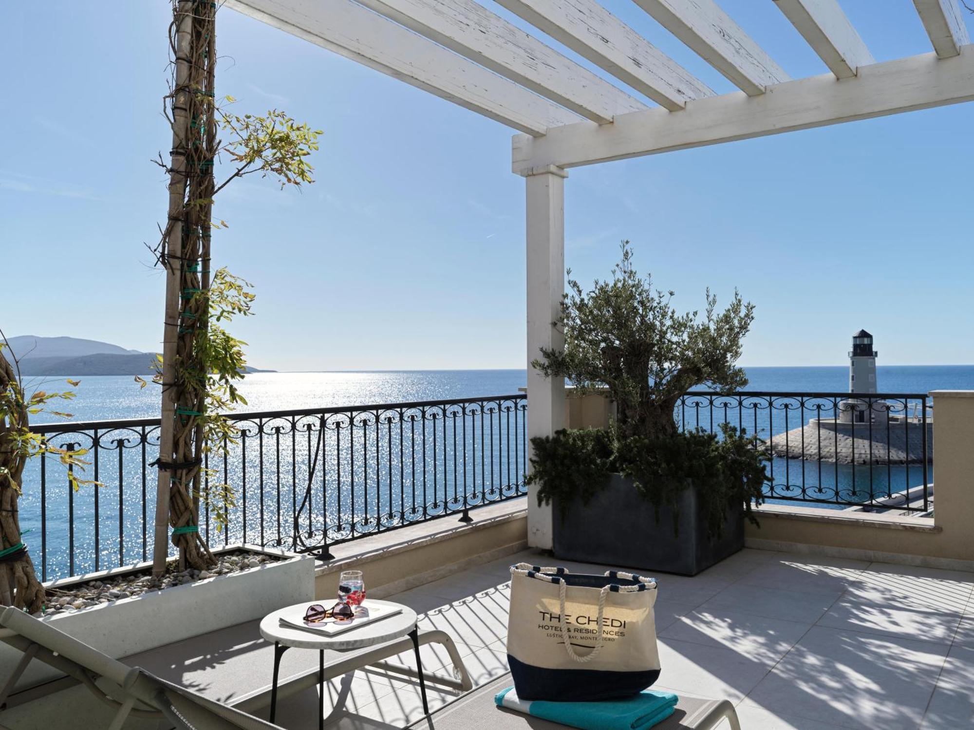 The Chedi Lustica Bay Hotel Tivat Bagian luar foto
