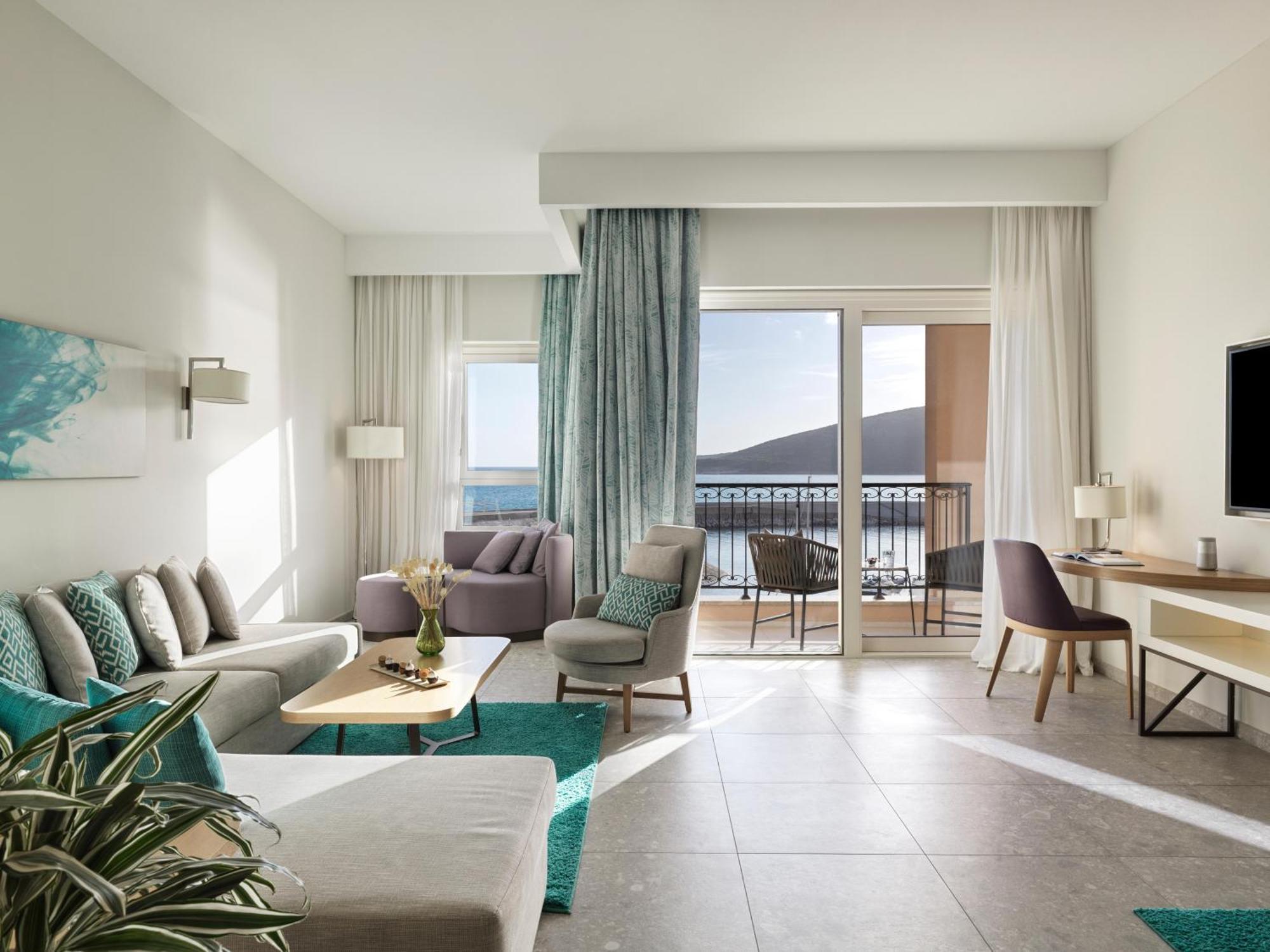 The Chedi Lustica Bay Hotel Tivat Bagian luar foto