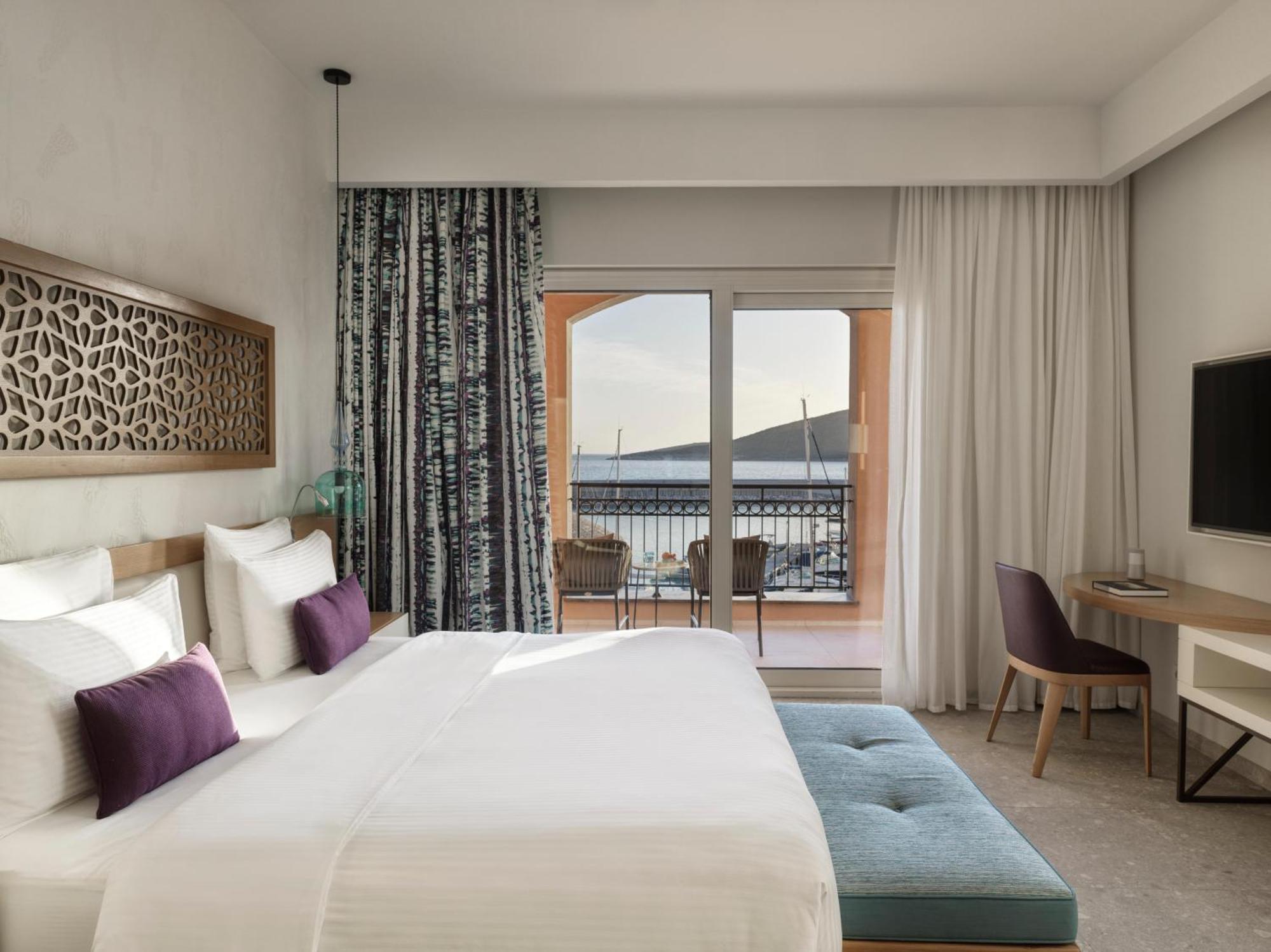 The Chedi Lustica Bay Hotel Tivat Bagian luar foto