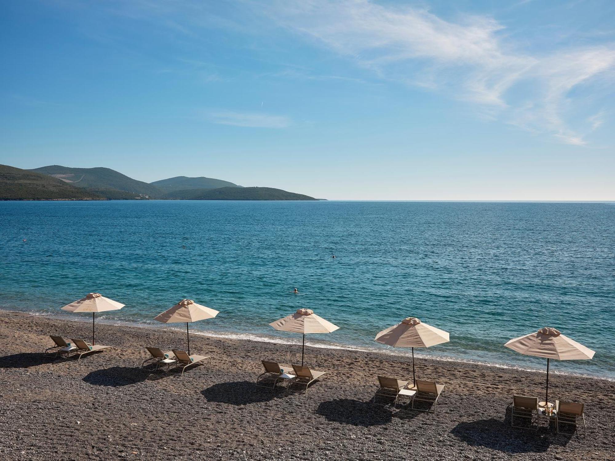 The Chedi Lustica Bay Hotel Tivat Bagian luar foto